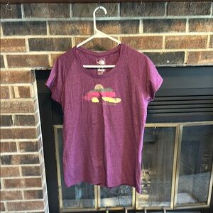 EUC The North Face Graphic T-Shirt